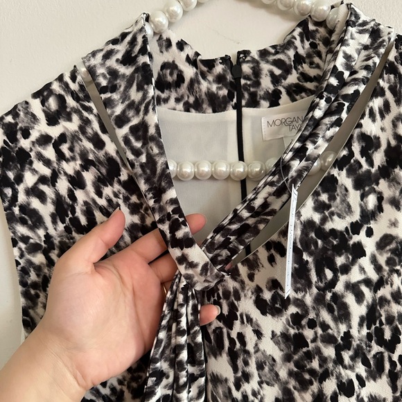 NWT| Animal Prints Sleeveless Midi Dress - Picture 4 of 9